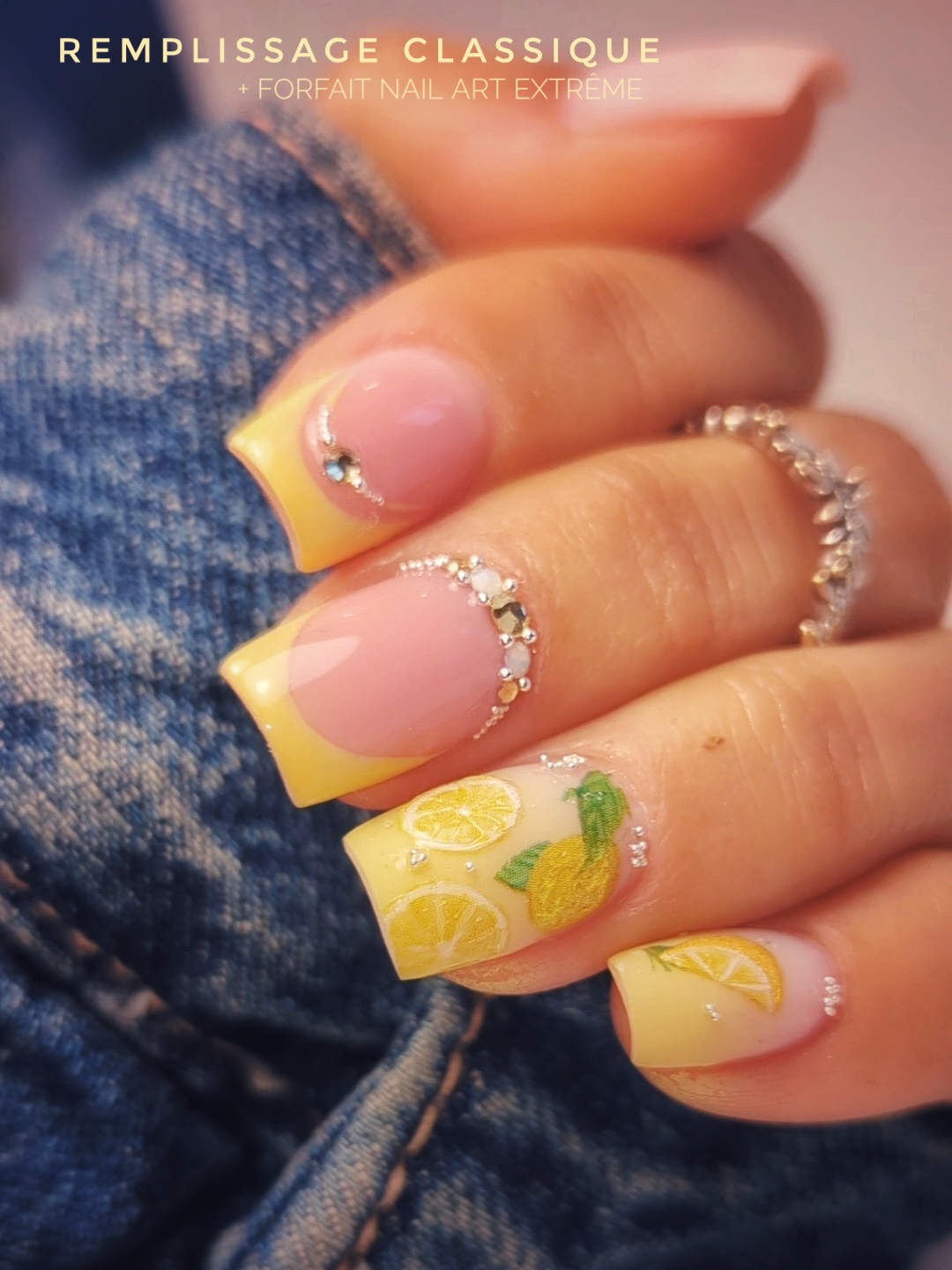 Remplissage classique des ongles avec forfait Nail Art Extrême (citrons en relief + french et babycolor + compositions de strass)
