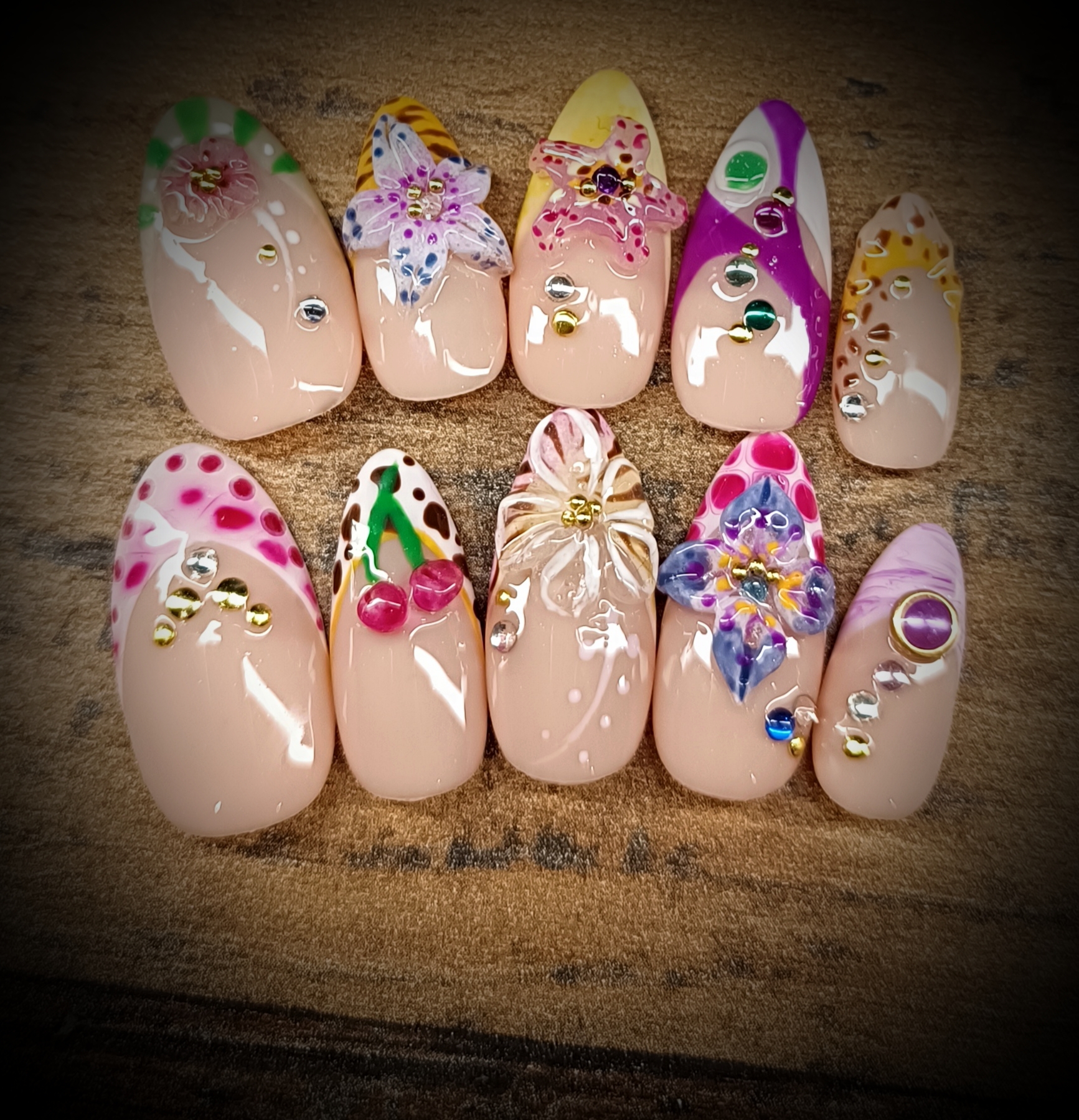 nail art personnalisé 3D