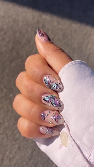 Gainage ongles et nailart.