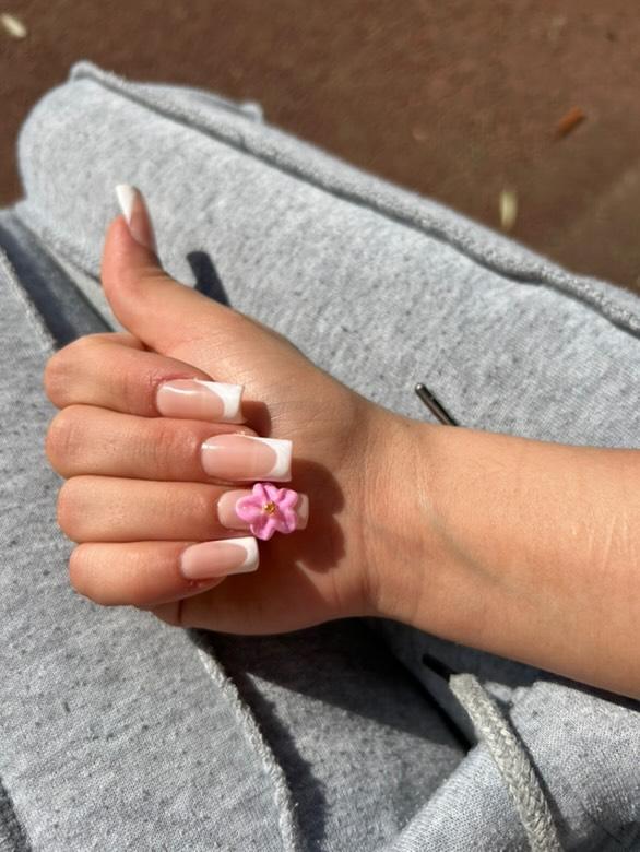 Pose Gel-X
▪︎ Nail Art Léger