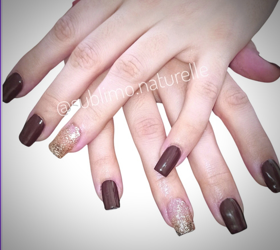 GelX 
Vernis semi permanent 
Paillettes 