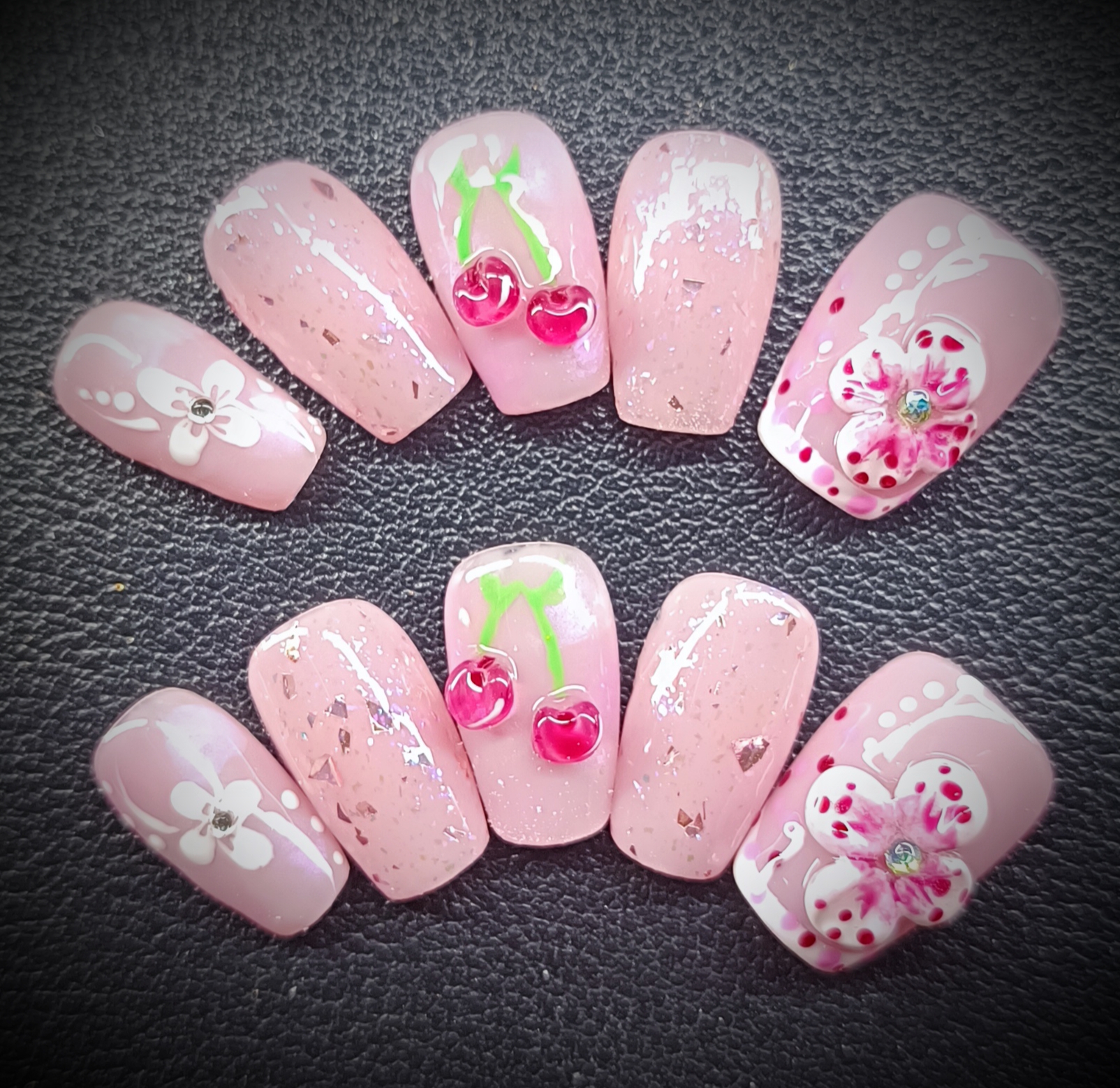 nail art personnalisé sur dema